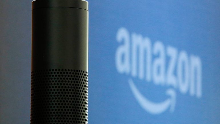 Amazon offers cheaper music streaming service against subscription