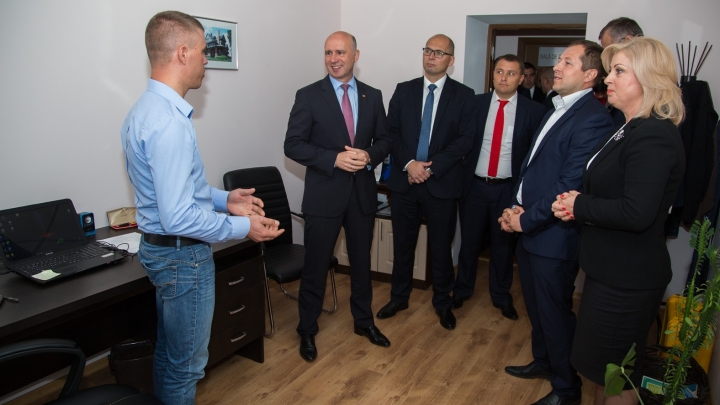 Moldova Business Week 2016: Prime Minister meets small entrepreneurs in Nisporeni