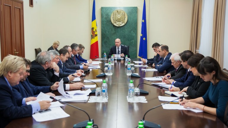 Moldovan government earmarks one billion lei for roads rehabilitation and maintenance in 2016