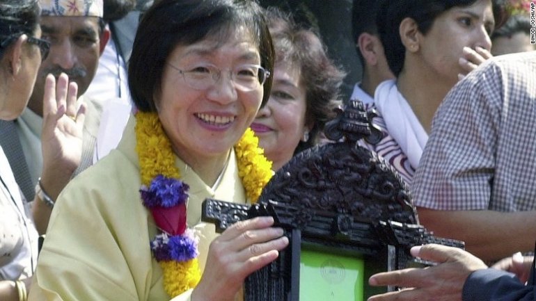 First woman to climb Mount Everest dies aged 77