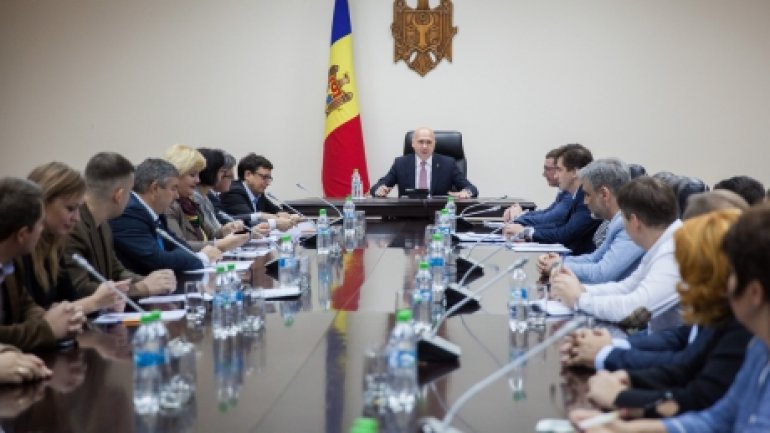 Moldovan PM wishes constructive, continuous dialogue with business representatives