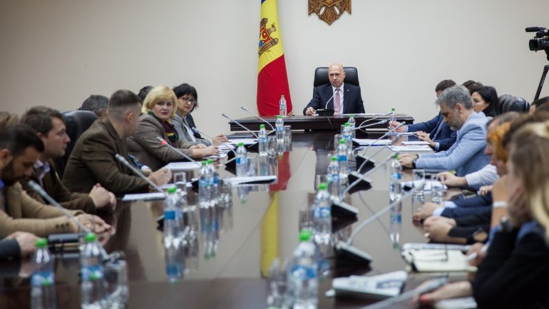 Moldovan PM wishes constructive, continuous dialogue with business representatives