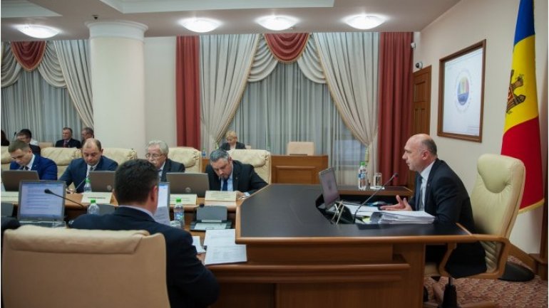 Moldovan cabinet considers implementation of projects on capital investments