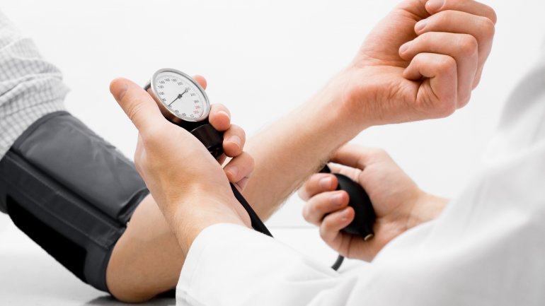 Study: High blood pressure is linked to dementia