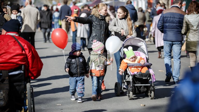 Scores of Moldovan localities, Capital mark day of patron saint (PHOTO GALLERY)