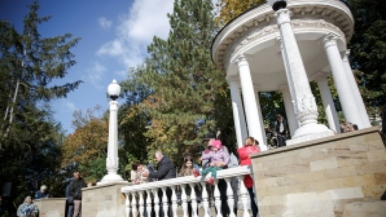 Soviet-era-architecture Waterfalls Stair and Rotonda INAUGURATED in Chisinau park (PHOTO)