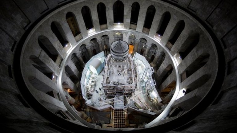 Jesus's tomb in Jerusalem exposed by conservationists