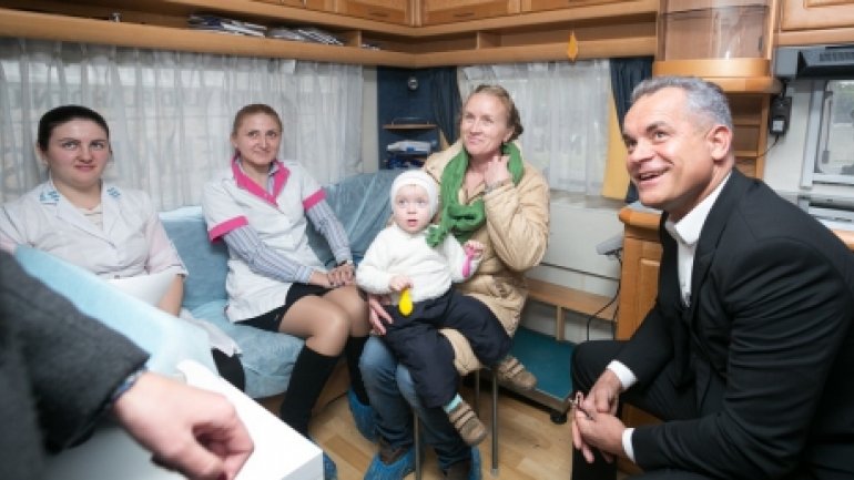 Vlad Plahotniuc: "We'll provide free medical examinations to village children as long as it's needed"