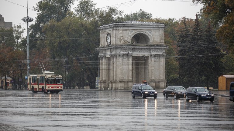 86 localities from Moldova without power because of heavy showers (PHOTO)