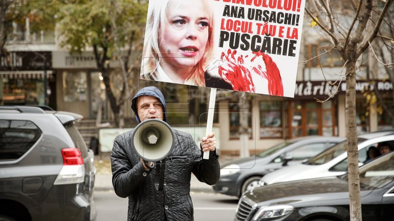 Protest at General Prosecutor's Office against lawyer Ana Ursachi