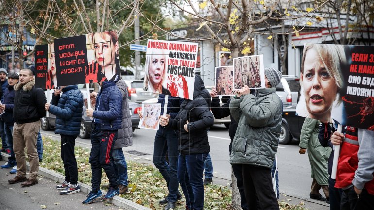 Protest at General Prosecutor's Office against lawyer Ana Ursachi