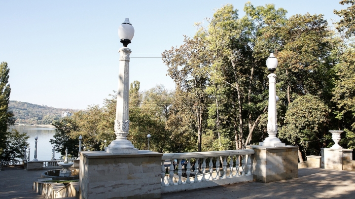 Waterfall Stairs at Valea Morilor on eve of its inauguration (Photos)