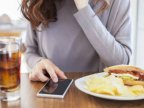 Molecules found on phones reveal lifestyle secrets