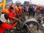 India train: Rescuers end search for survivors at crash site