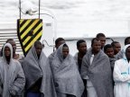 Almost 500 migrants reach Italy, more deaths reported at sea