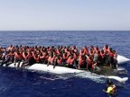 Hundreds of migrants, 5 corpses rescued by Italian Coast Guard