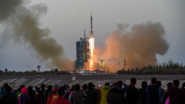Shenzhou-11 astronauts return after China's longest-ever space mission
