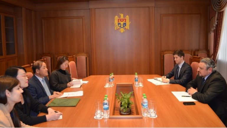 Moldovan foreign minister receives Ambassador of  South Korea