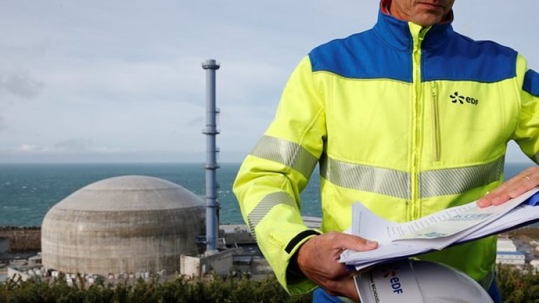 French nuclear power in "worst situation ever", says former EDF director