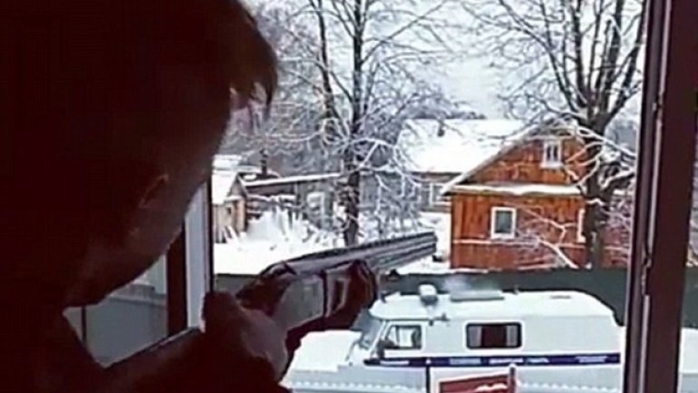 Russian teenage couple livestream shootout with police before killing themselves