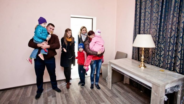 Edelweiss is fulfilling dreams: Family from Hincesti town received a house (Photos)