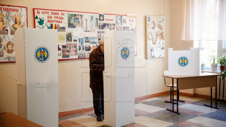 Presidential runoff: 500 euros found in voting booth