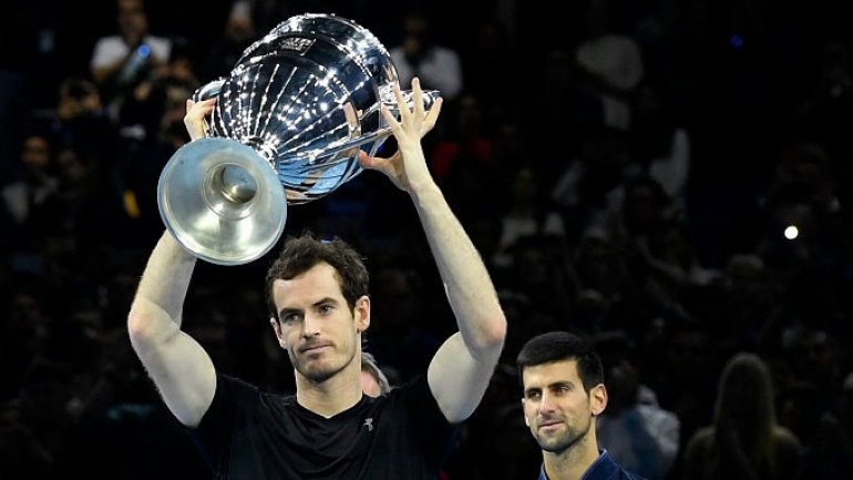 Andy Murray beats Novak Djokovic and seals world number one spot