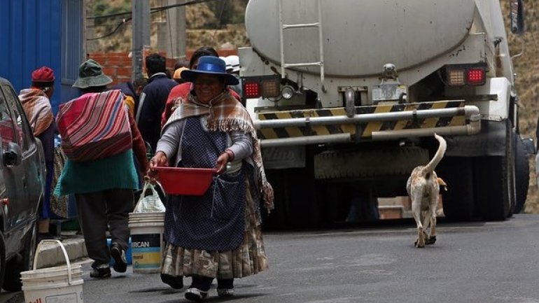 Shrinking glaciers cause state-of-emergency drought in Bolivia