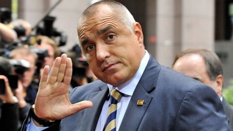 Bulgarian PM Boiko Borisov resigns, as pro-Russian candidate wins presidential poll