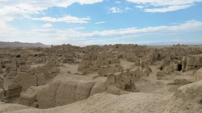 7-thousand-year city and its cemetery just found in Egypt