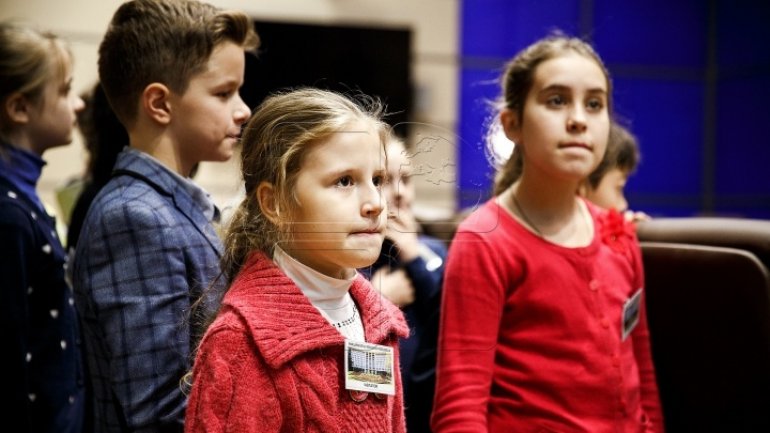 Parliament visited by group of children (PHOTOREPORT)