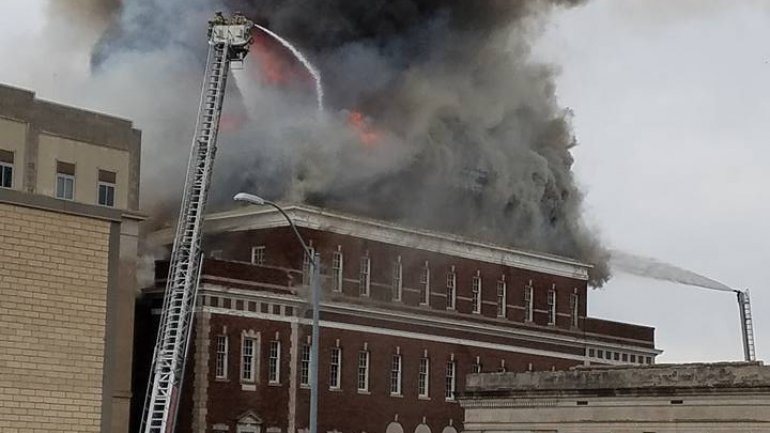 Tootle Opera House burns to ashes (PHOTO/VIDEO)