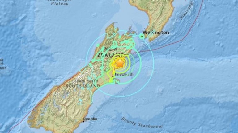 Tsunami warning issued after 7.4 magnitude earthquake hits New Zealand