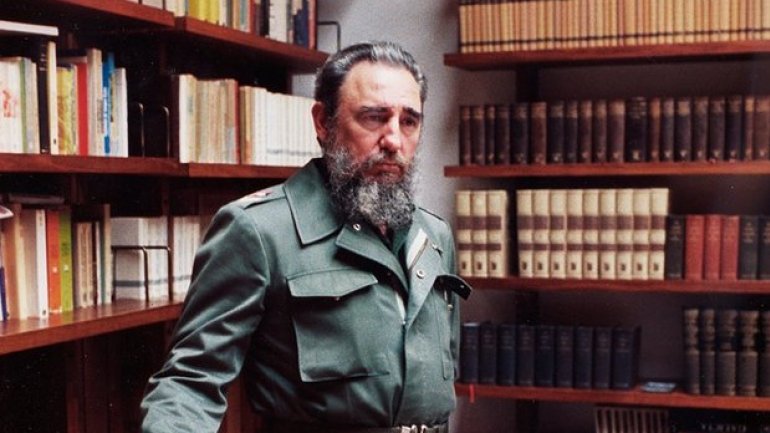 Former Cuban president Fidel Castro dies at 90