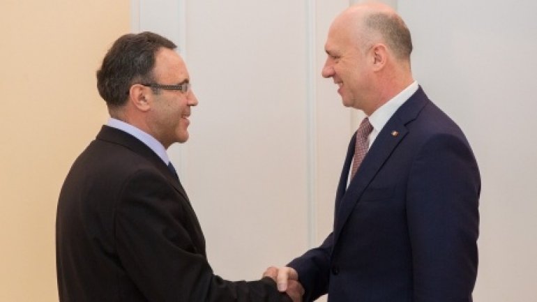 PM Pavel Filip held meeting with Ukraine ambassador, Ivan Gnatisin 