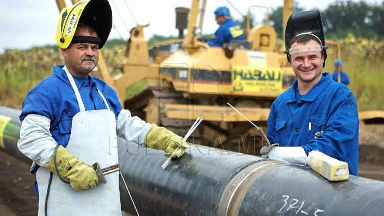 Gazprom exports forecast to plummet in 2016