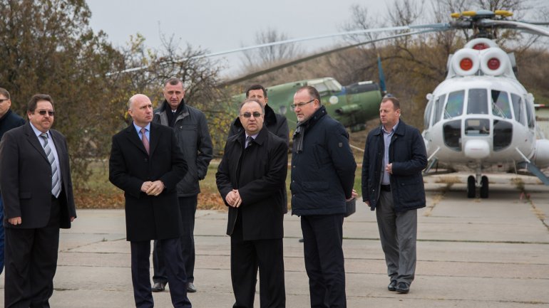 Prime Minister visits Marculesti International airport in north Moldova