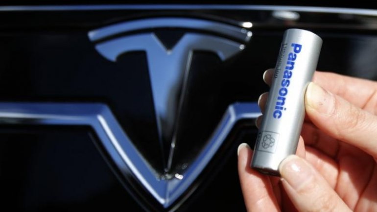 Tesla obliged to pay $1.7 billion to Panasonic for gigafactory battery cells