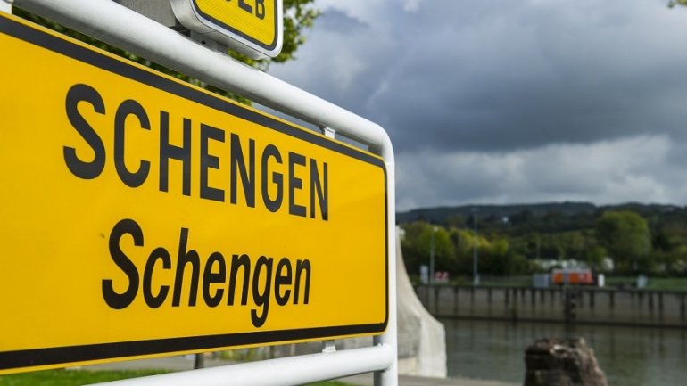 Moldovans may be required to fill out a form and pay 5 euro in order to enter Schengen Zone