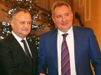 Igor Dodon meets Dmitry Rogozin at three in the morning after his inauguration as president