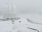 Hawaii's highest peaks get 2 feet of snow and more is on way (VIDEO)