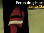 Peruvian police dressed as Santa Claus raid suspected drug house (VIDEO)