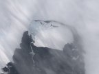 Ice loss spreads up Antarctic glaciers