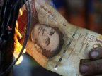 Venezuela delays 100-bolivar banknote withdrawal