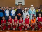 Premier Pavel Filip meets talented kids from the country's north (PHOTO)