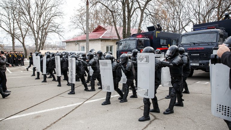 Carabinieri troops mark 25th anniversary since foundation (PHOTOREPORT/VIDEO)