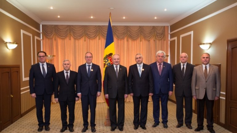 Moldovan president confers state awards