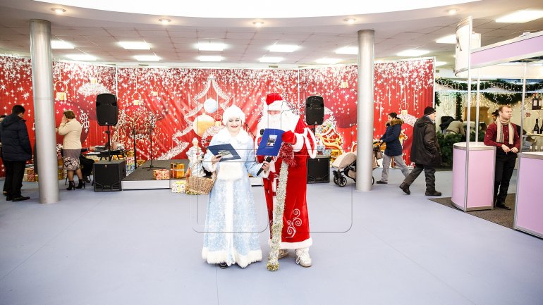 Christmas fairs start opening in Capital (PHOTOREPORT)