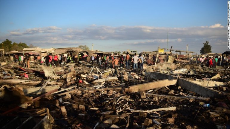 Dozens killed in Mexico fireworks blast (PHOTO/VIDEO)