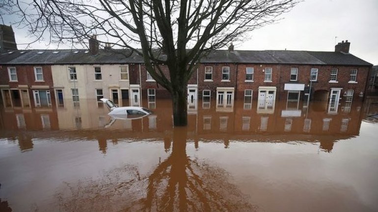 Climate change threatens ability of insurers to manage risk